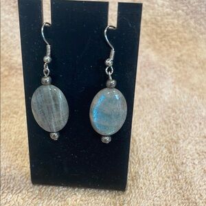 Elegant Silver and grey Earrings